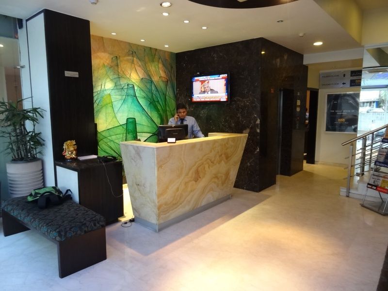 蓝色花瓣商务酒店 班加罗尔 外观 照片